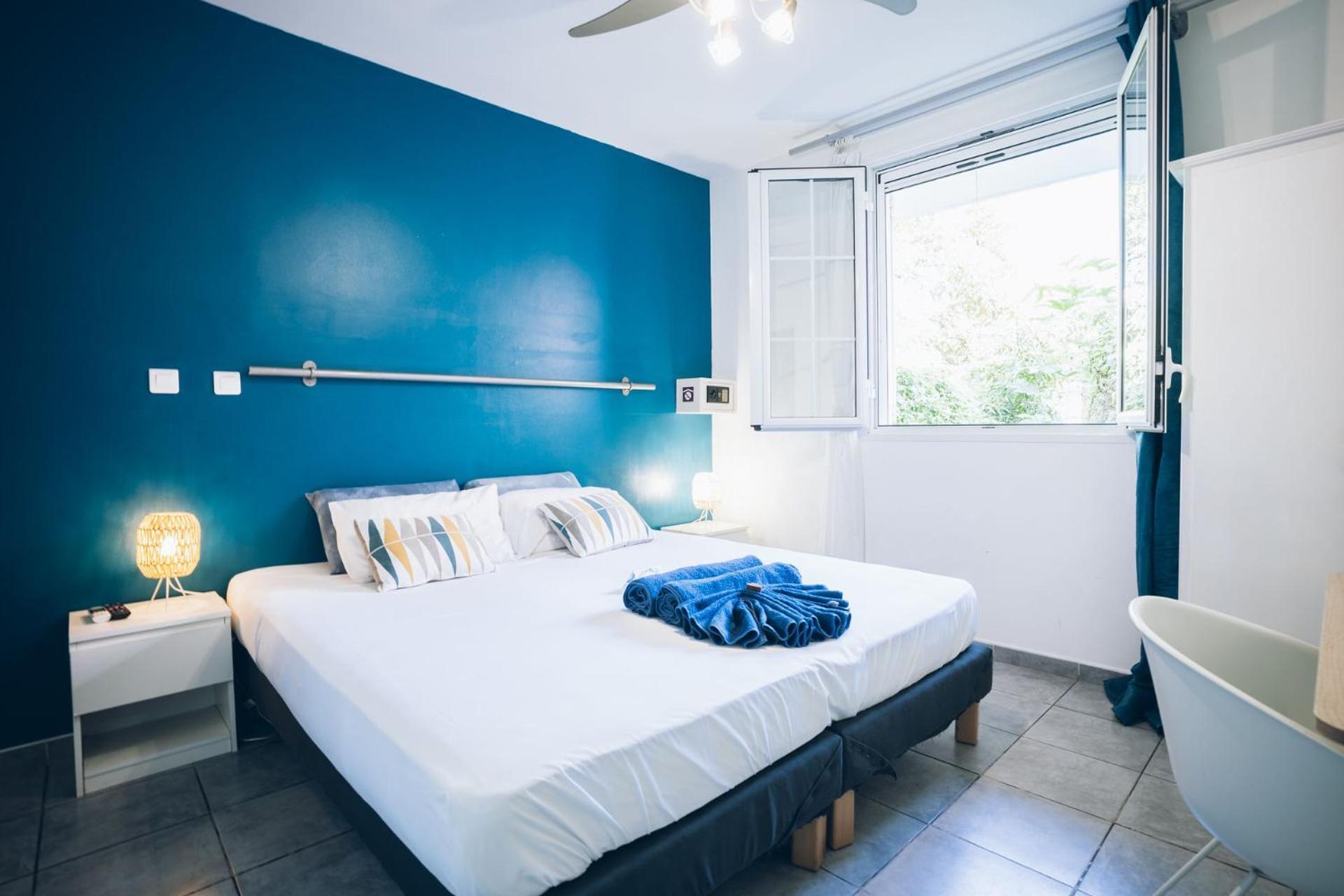 Lindsey Hotel Сен-Пиер Екстериор снимка